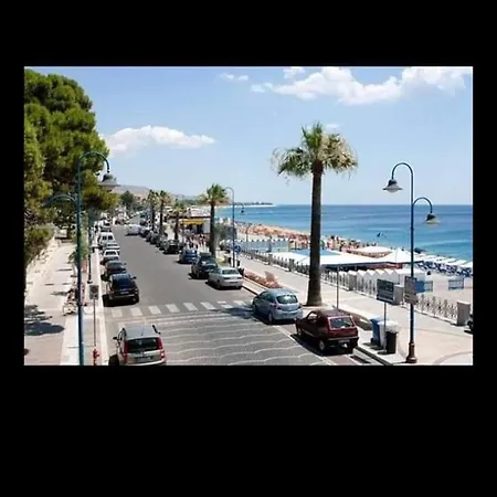 Sole Mio Apartment *